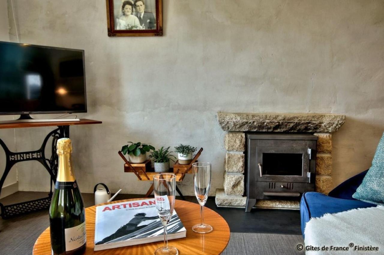 Gîte Le pied à terre Kerlouan Extérieur photo